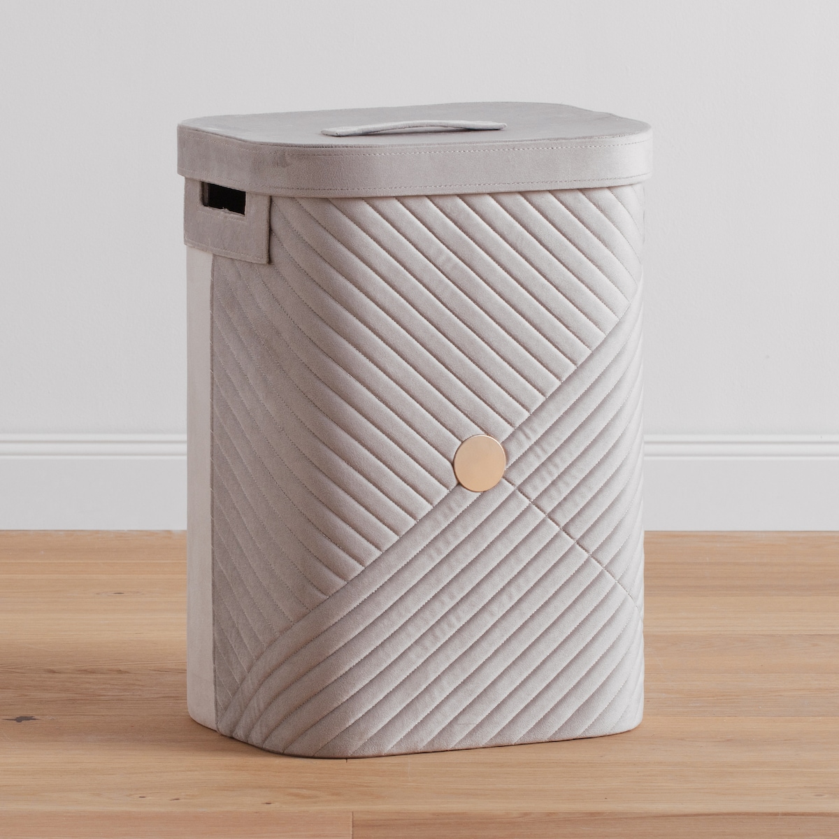 elegancki kosz na pranie z welwetu kala