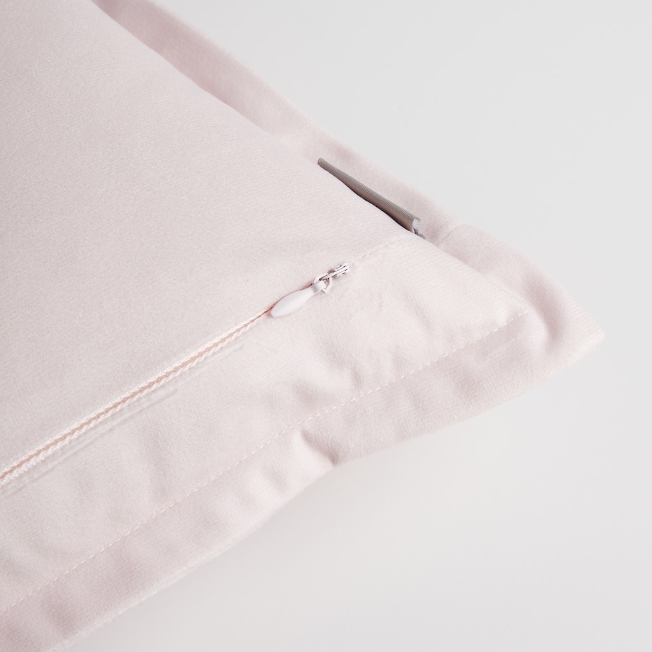 Poszewka z nadrukiem Tensianis 45x45 cm z motywem kwiatowym