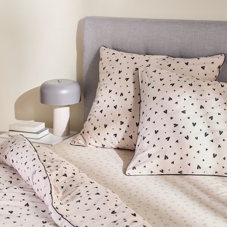 Pościel z bawełny satynowej z lamówką Malorina 160x200 cm z motywem serc