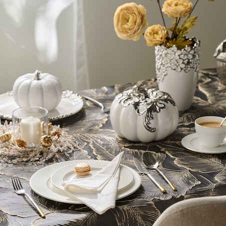 Elegancka Filiżanka z Porcelany Kostnej Eleni z motywem geometrycznym