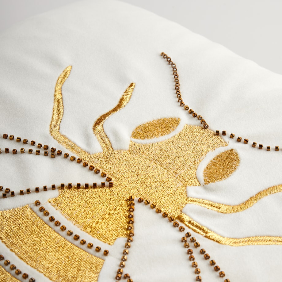 Poszewka Haftowana Beliamo 45x45 cm z motywem zwierzęcym