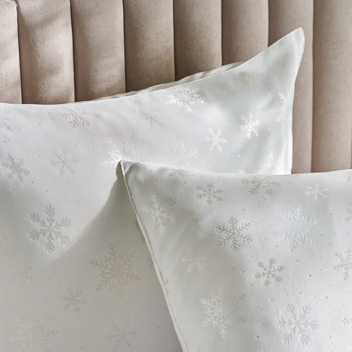 Pościel Żakardowa Preciosita 200x220 cm z motywem śnieżynki