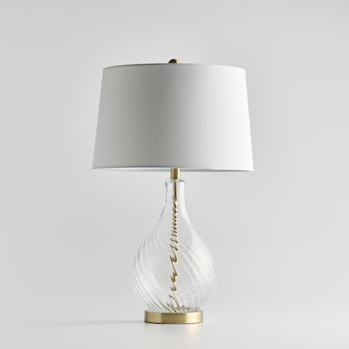 lampa stołowa ze szklaną podstawą kortina
