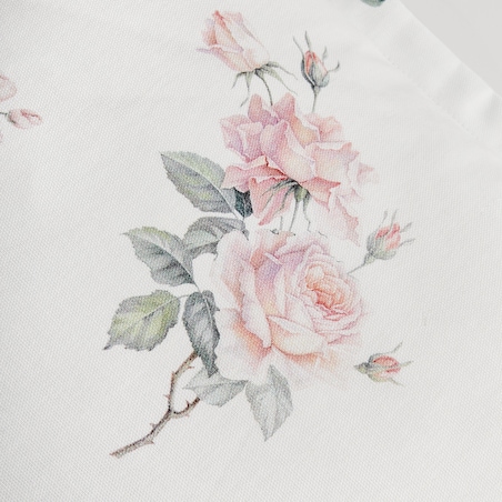 Poszewka z nadrukiem Charyor 45x45 cm z motywem kwiatowym