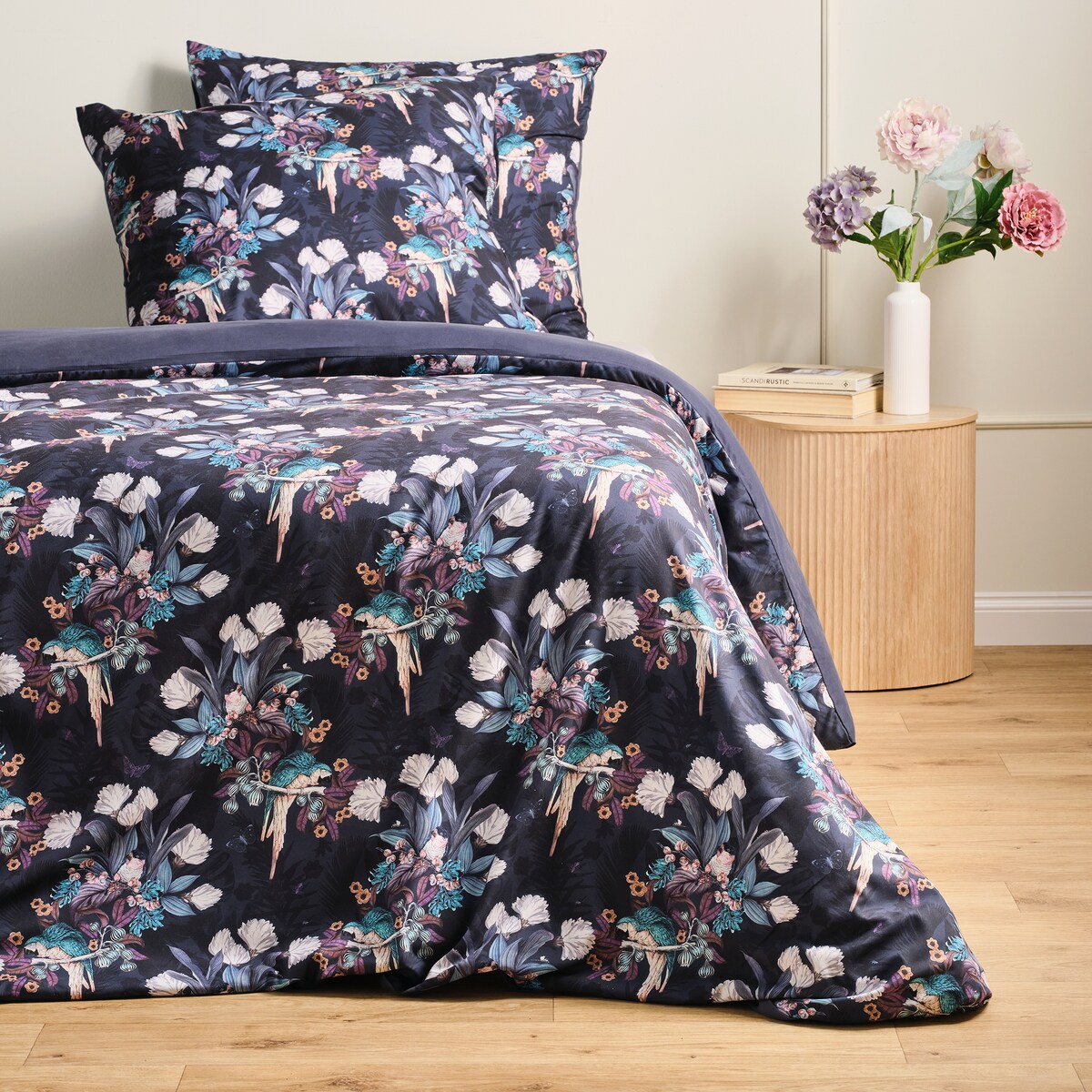 Komplet pościeli z mikrofibry Aeidon 160x200 cm z 2 poszewkami 70x80