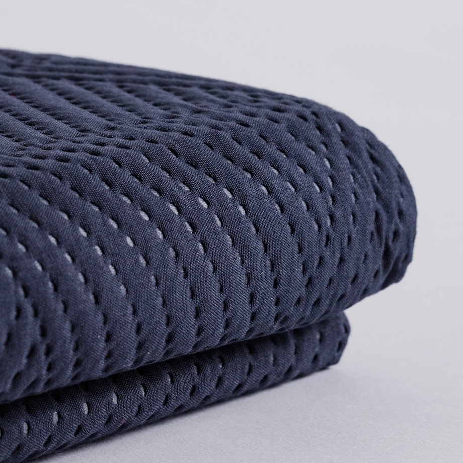 Jednokolorowa narzuta na łóżko Structural 200x220 cm