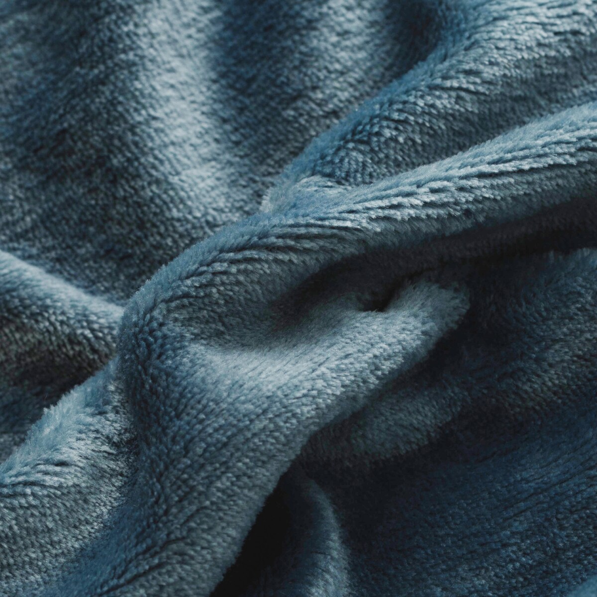 Jednokolorowy koc Tassels 130x170 cm