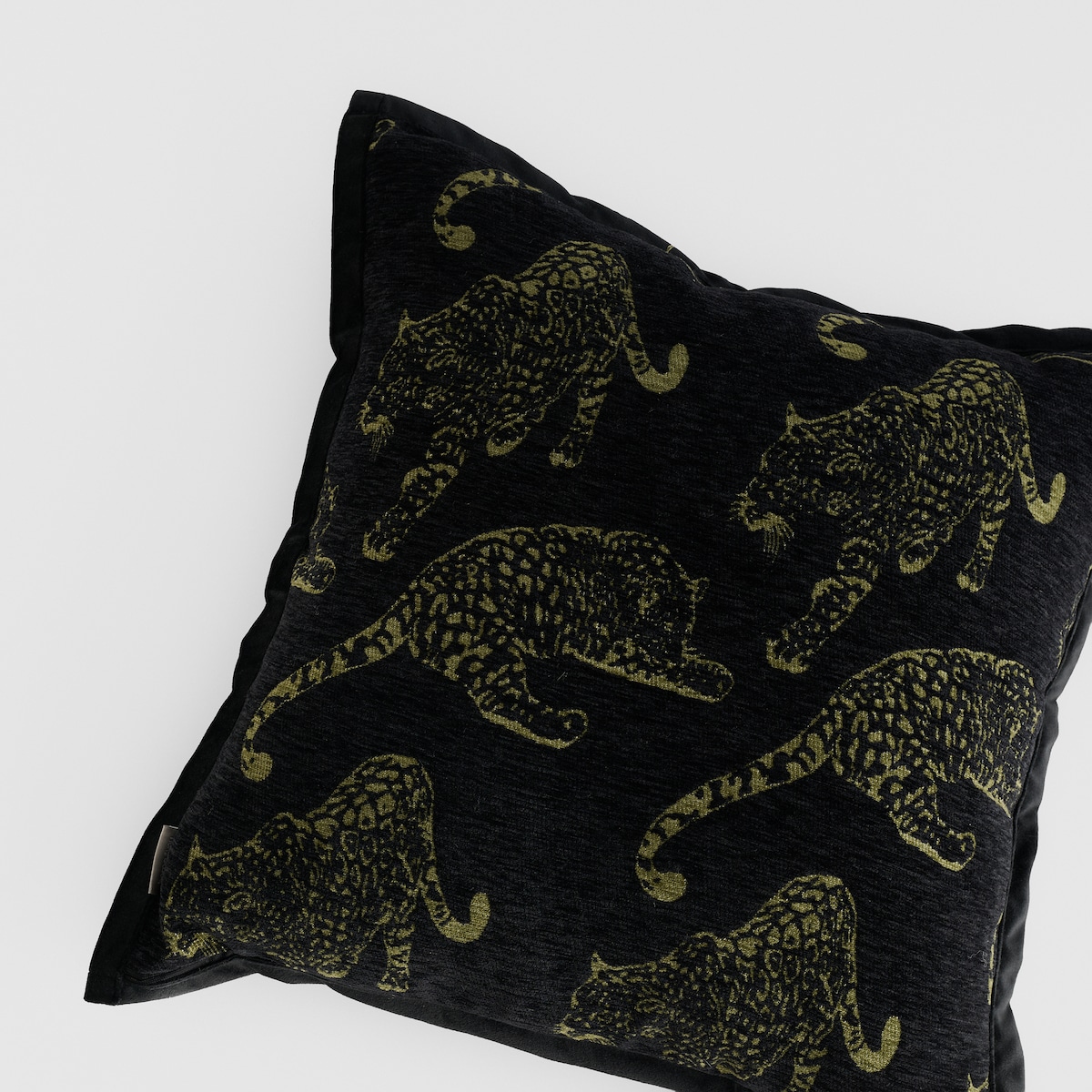 Poszewka Żakardowa Tiggi 45x45 cm