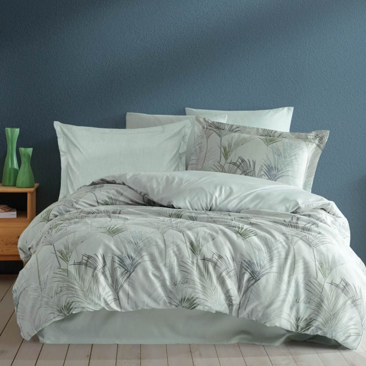 Pościel satyna bawełniana 220x200 Luxury Premium Palmiro zielona w dekoracyjne liście
