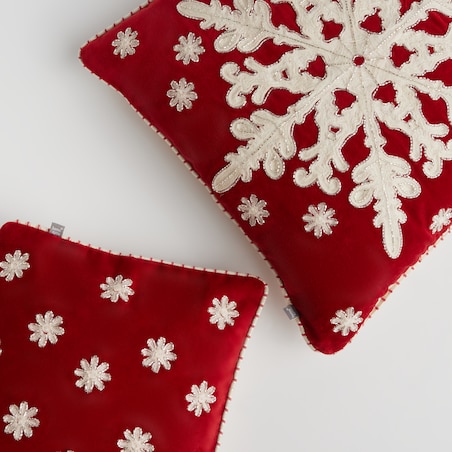 Poszewka Haftowana Eira 45x45 cm