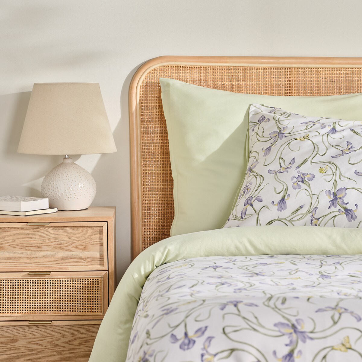 Pościel z bawełny satynowej Irisoni 200x220 cm z motywem kwiatowym