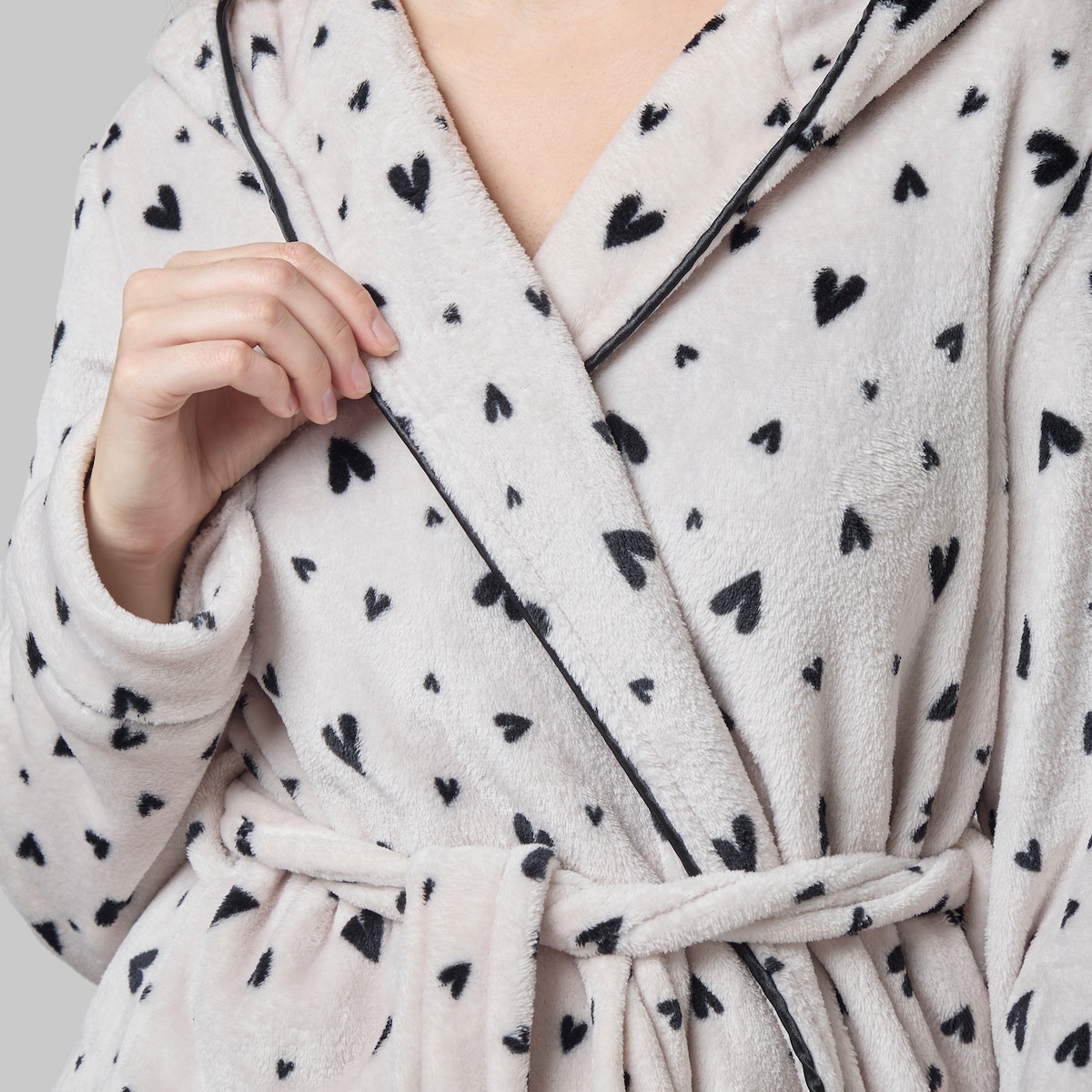 Szlafrok Malorina z motywem serc