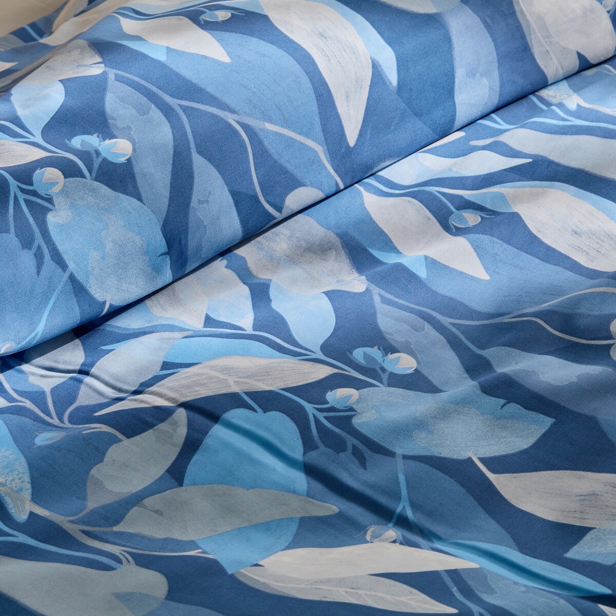 Pościel z bawełny satynowej Azurella 200x220 cm z motywem liściastym