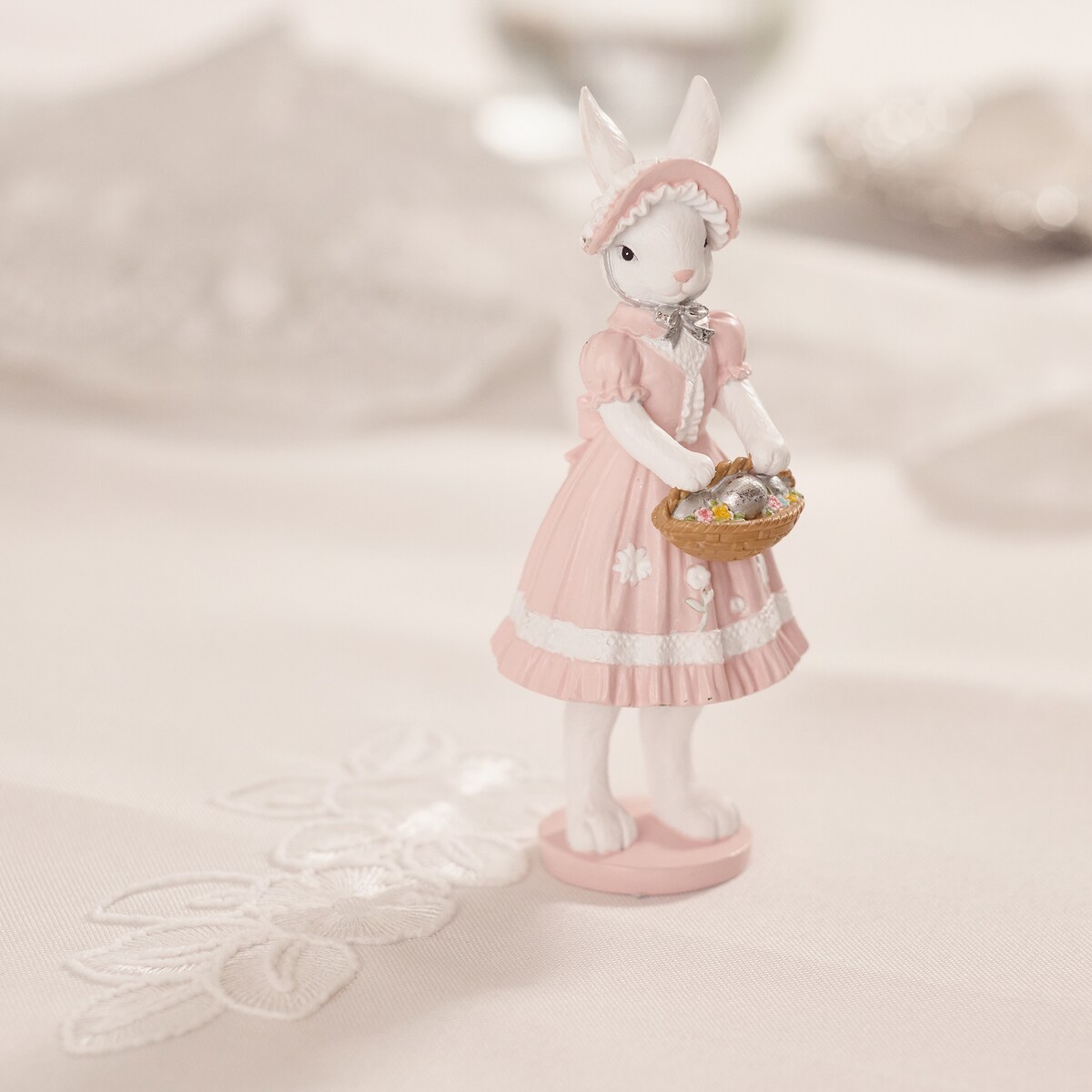Figurka Elegantina z motywem królika