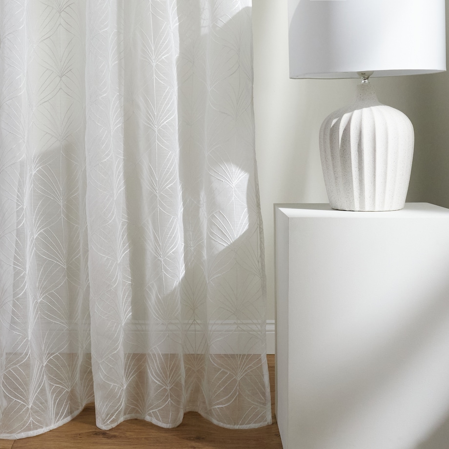 Firana Cesme 140x300 cm z motywem geometrycznym