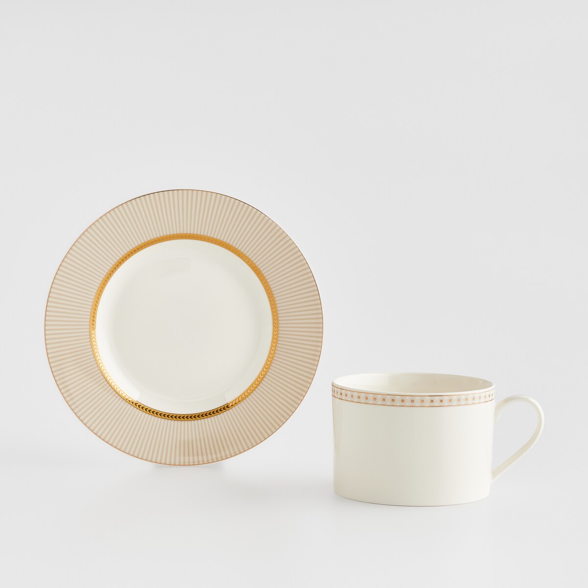 Filiżanka Ze Spodkiem Galanta z motywem geometrycznym