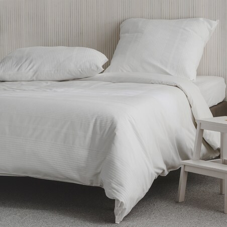 Embroidery Bed Linen Mountainash 160x200 cm