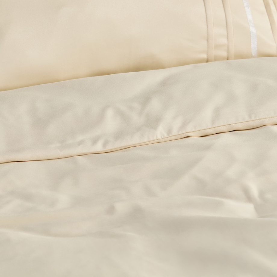 Pościel ze zdobieniem haftowanym Jasme 160x200 cm z motywem roślinnym