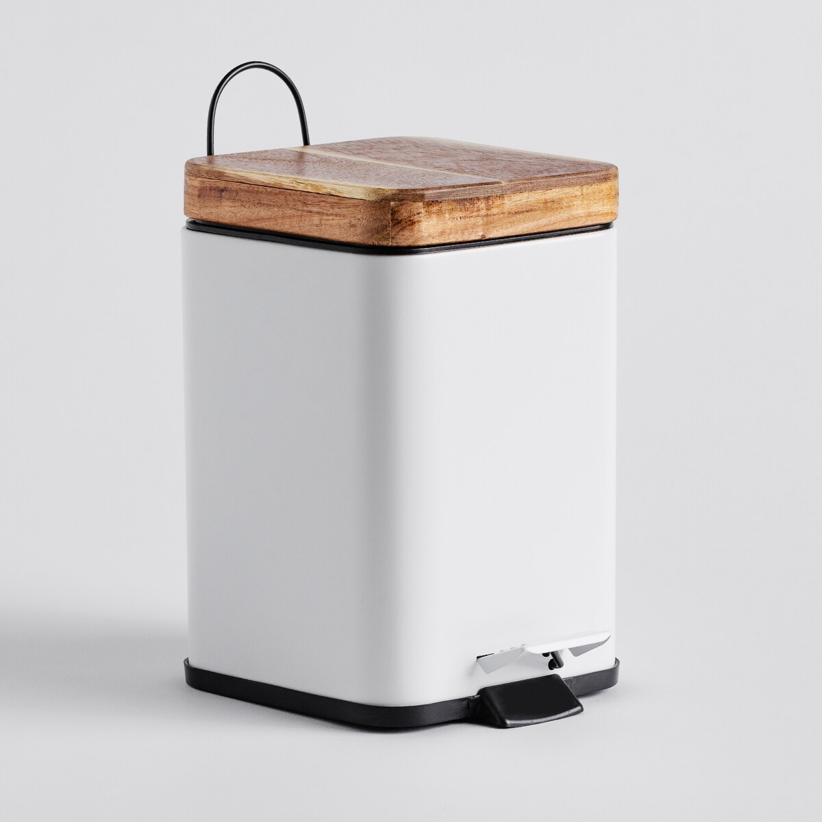 Kosz Na Śmieci Wooder square