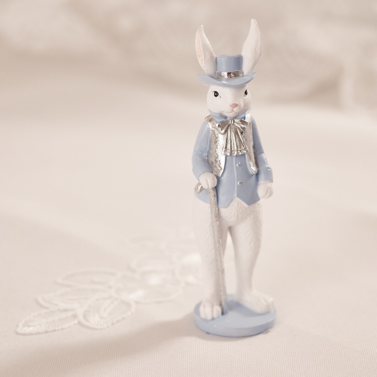 Figurka Elegantin z motywem królika