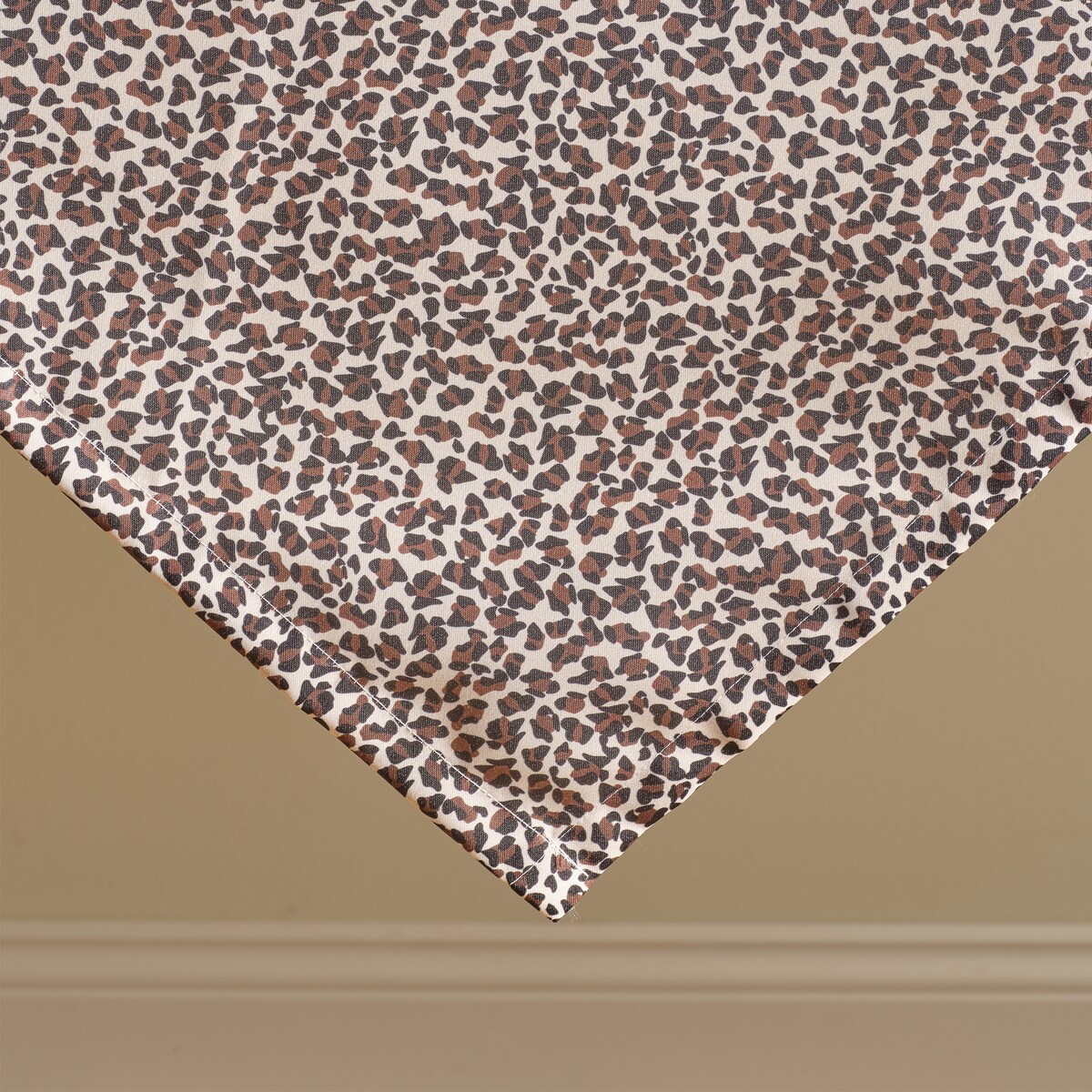 Serweta Drukowana Panter 80x80 cm z motywem zwierzęcym