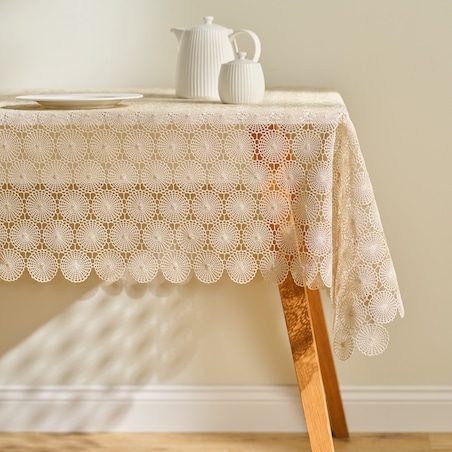 Obrus Beaulieu 150x220 cm