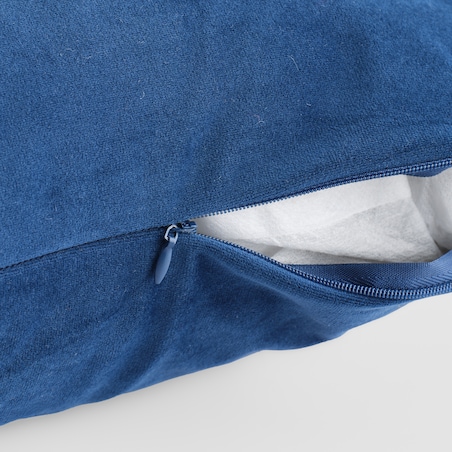 Poszewka Haftowana Kolibrio 45x45 cm z motywem tropikalnym