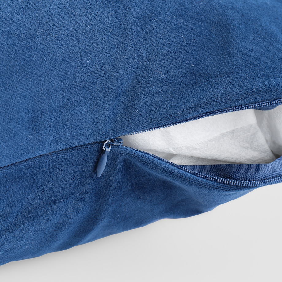 Poszewka Haftowana Kolibrio 45x45 cm z motywem tropikalnym