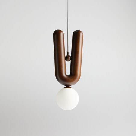 lampa wisząca z kloszem w kształcie kuli federic