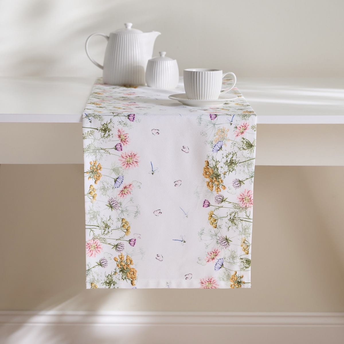 Bieżnik z nadrukiem Koperino 35x180 cm z motywem kwiatowym