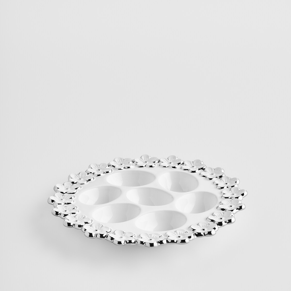 Patera Na Jajka Flosales z motywem kwiatowym