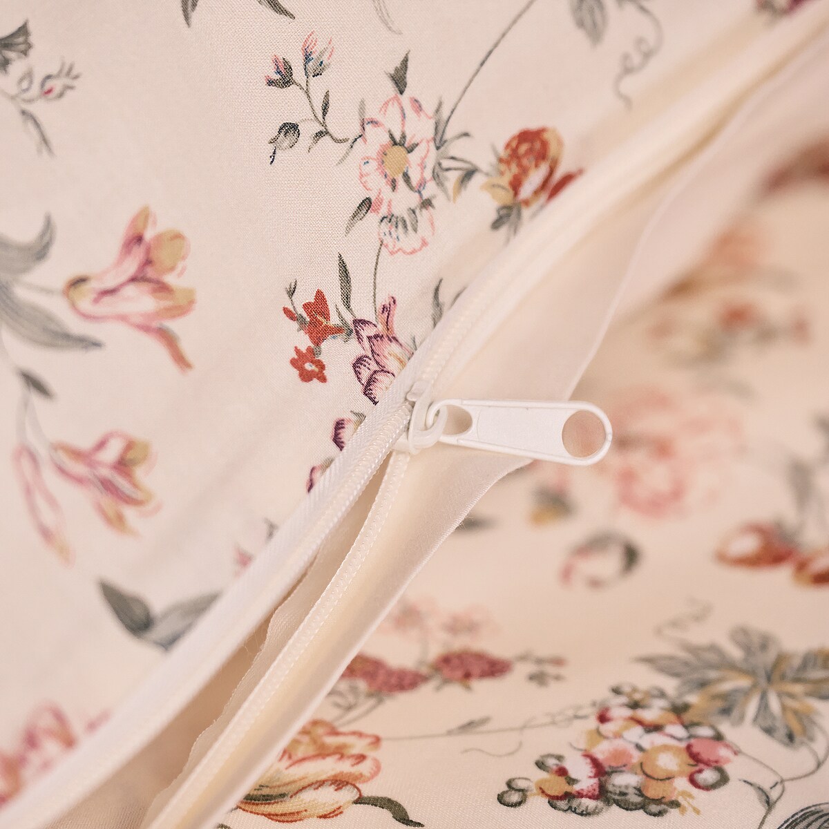 Pościel z bawełny satynowej Talula 160x200 cm z wzorem kwiatowym