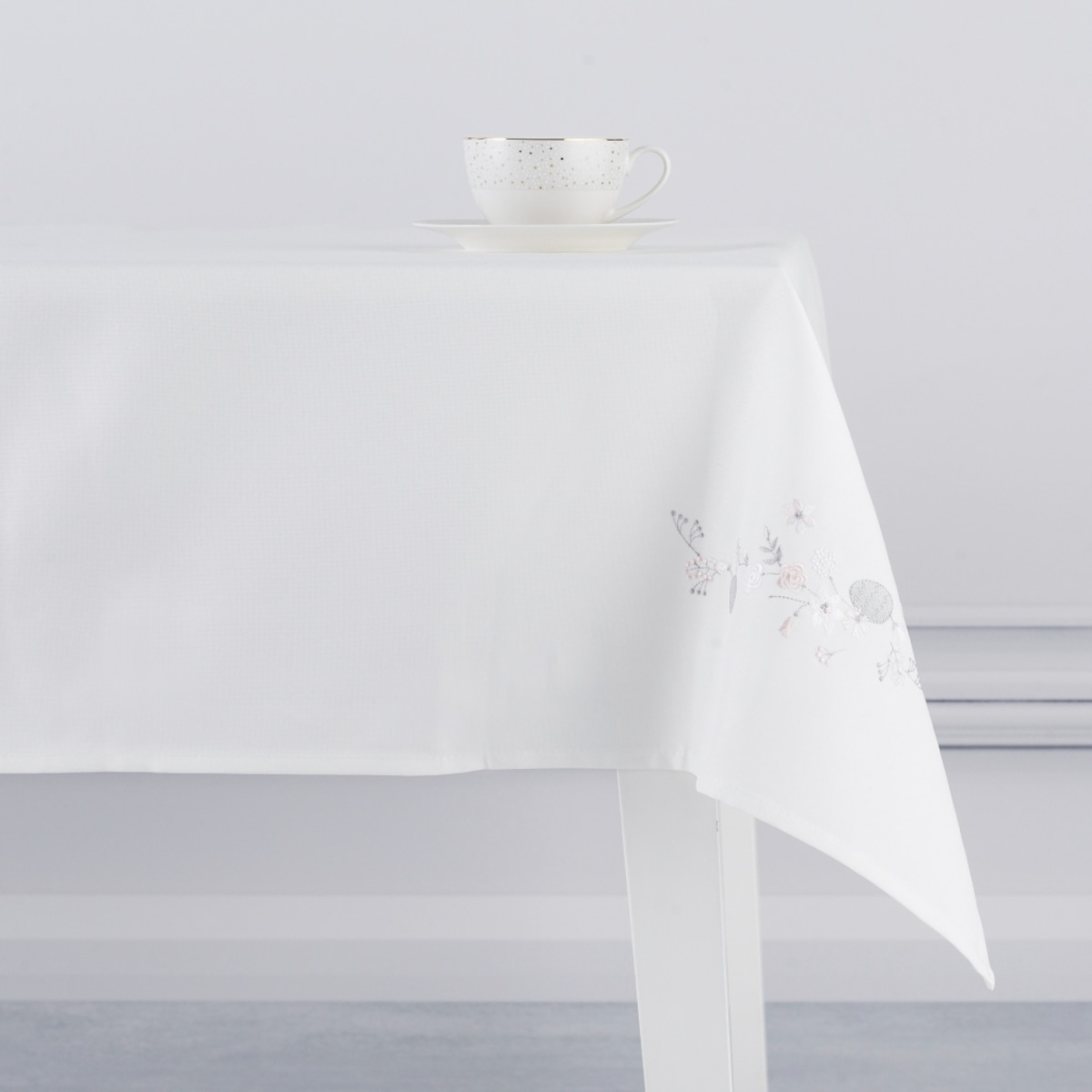 Obrus Novaly 130x175