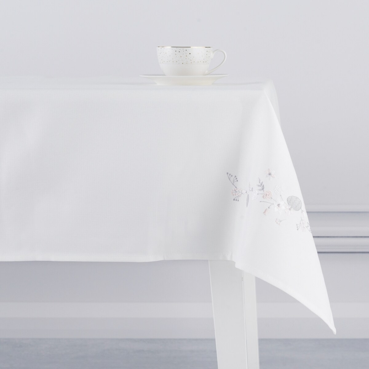 Obrus Novaly 150x220