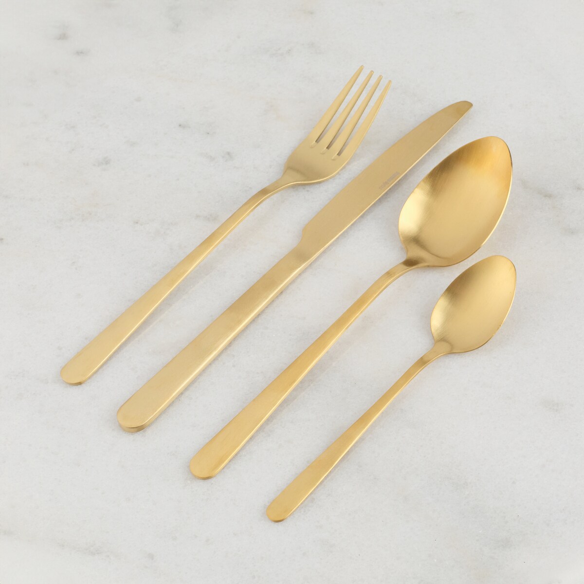 Komplet złotych sztućców Finne 24 szt.