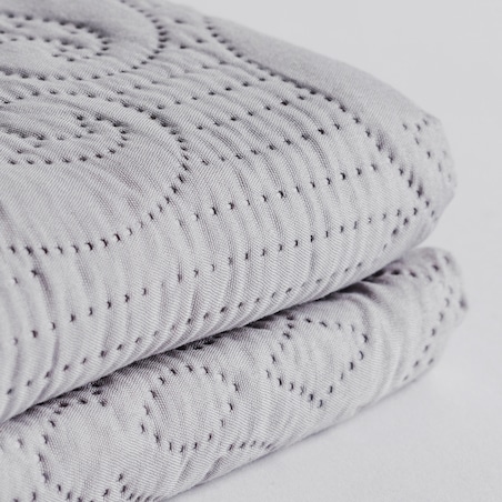 Jednokolorowa narzuta na łóżko Lavish 240x260 cm