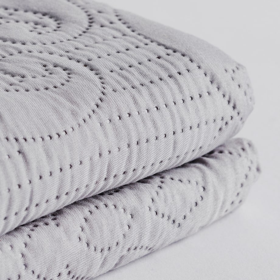 Jednokolorowa narzuta na łóżko Lavish 240x260 cm