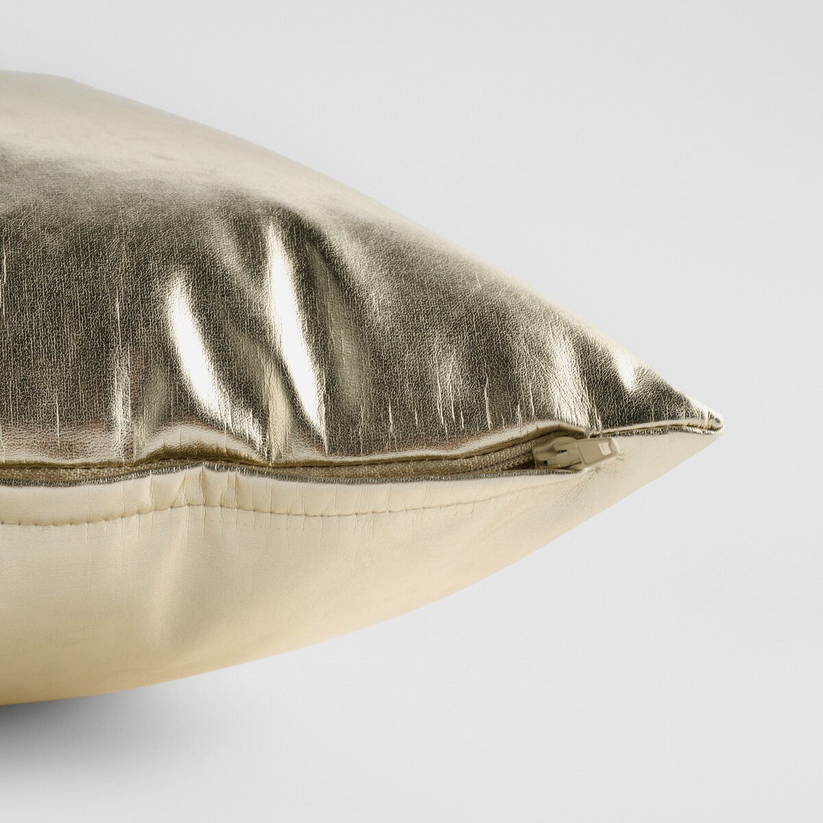 Poszewka dekoracyjna Perloni 43x43 cm