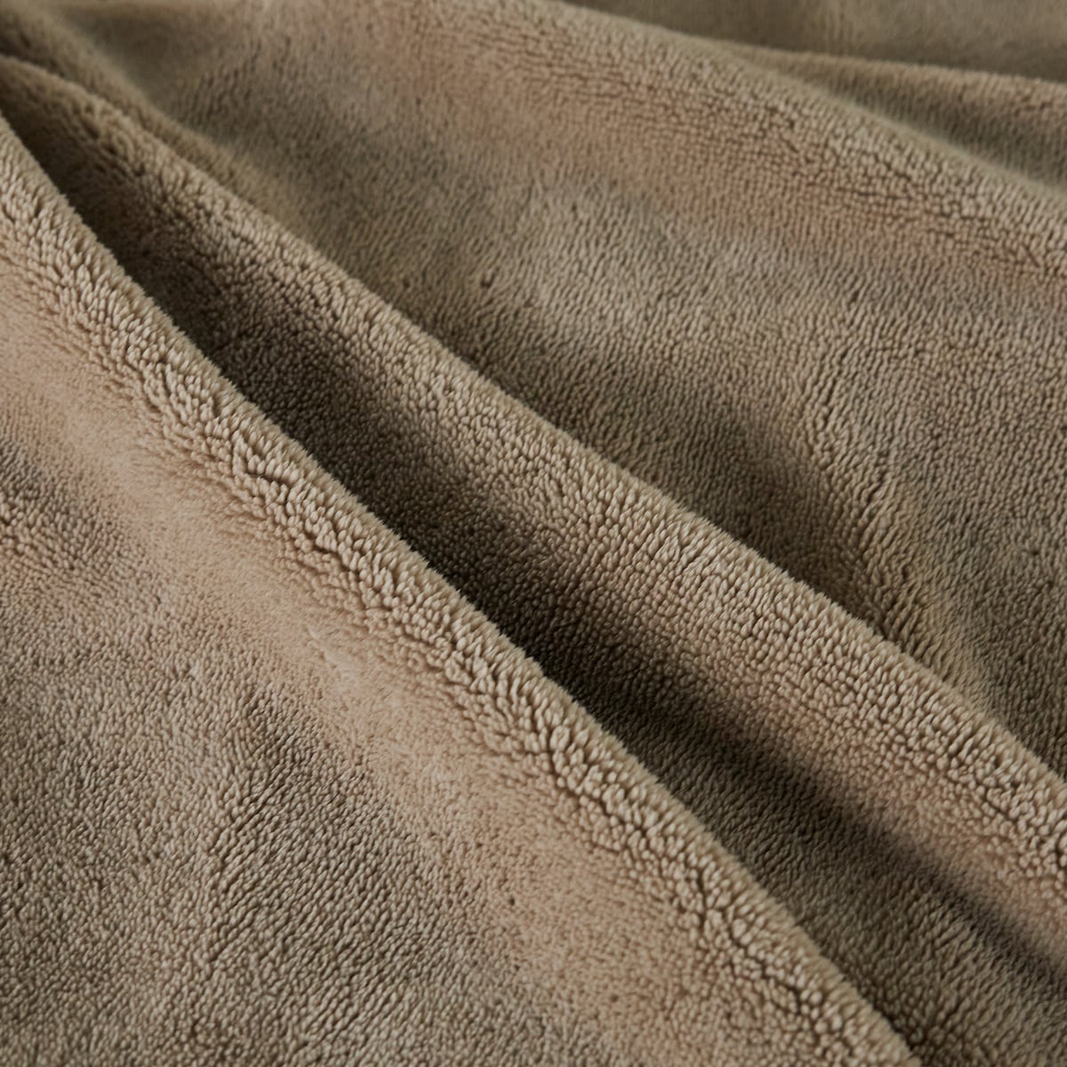 Jednokolorowy koc Agnella 200x220 cm