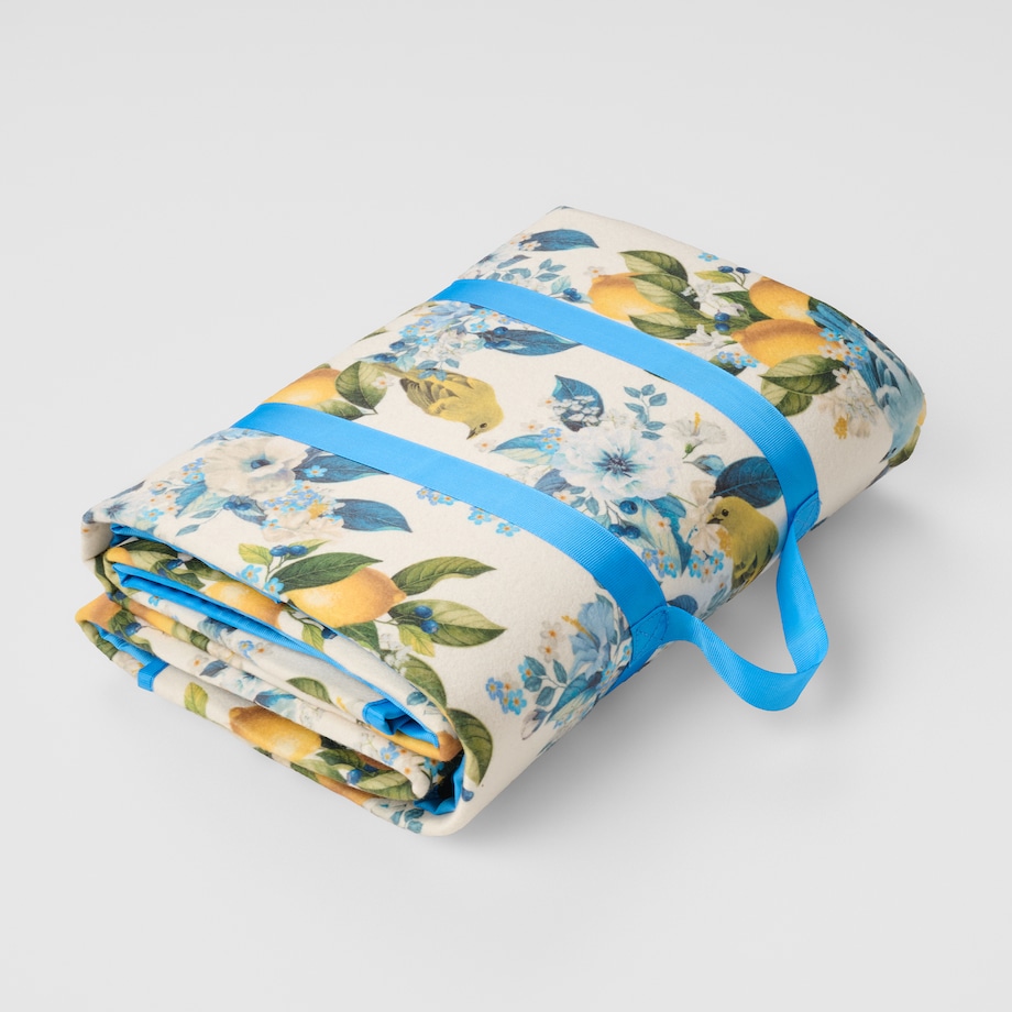 Mata Piknikowa Lemondi 130x160 cm z wzorem kwiatowym