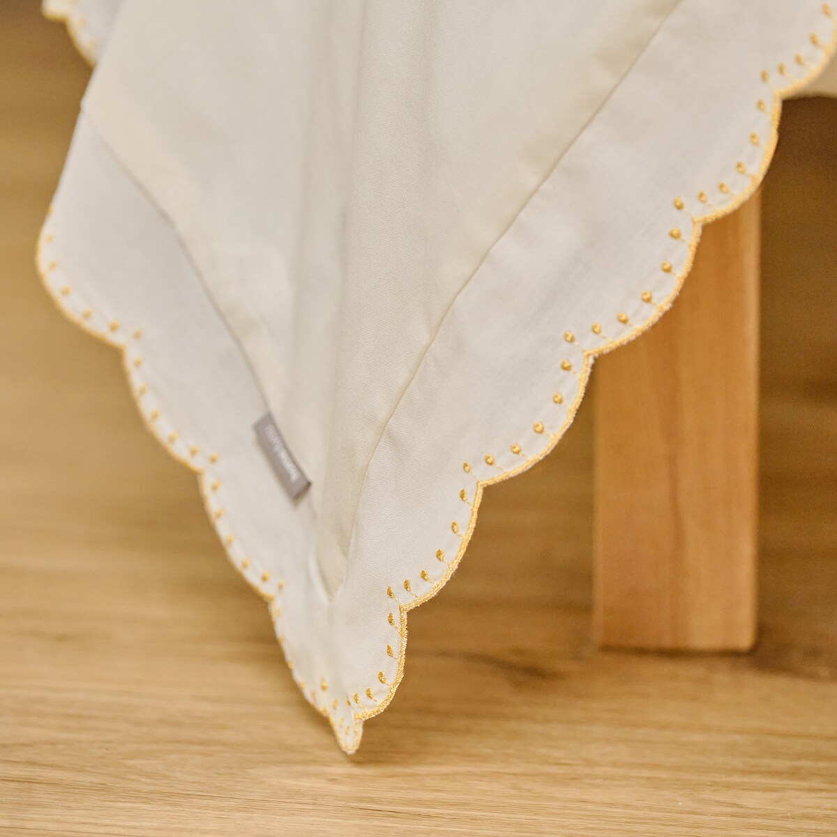 Pościel z bawełną z falbaną Aprilosa 200x220 cm