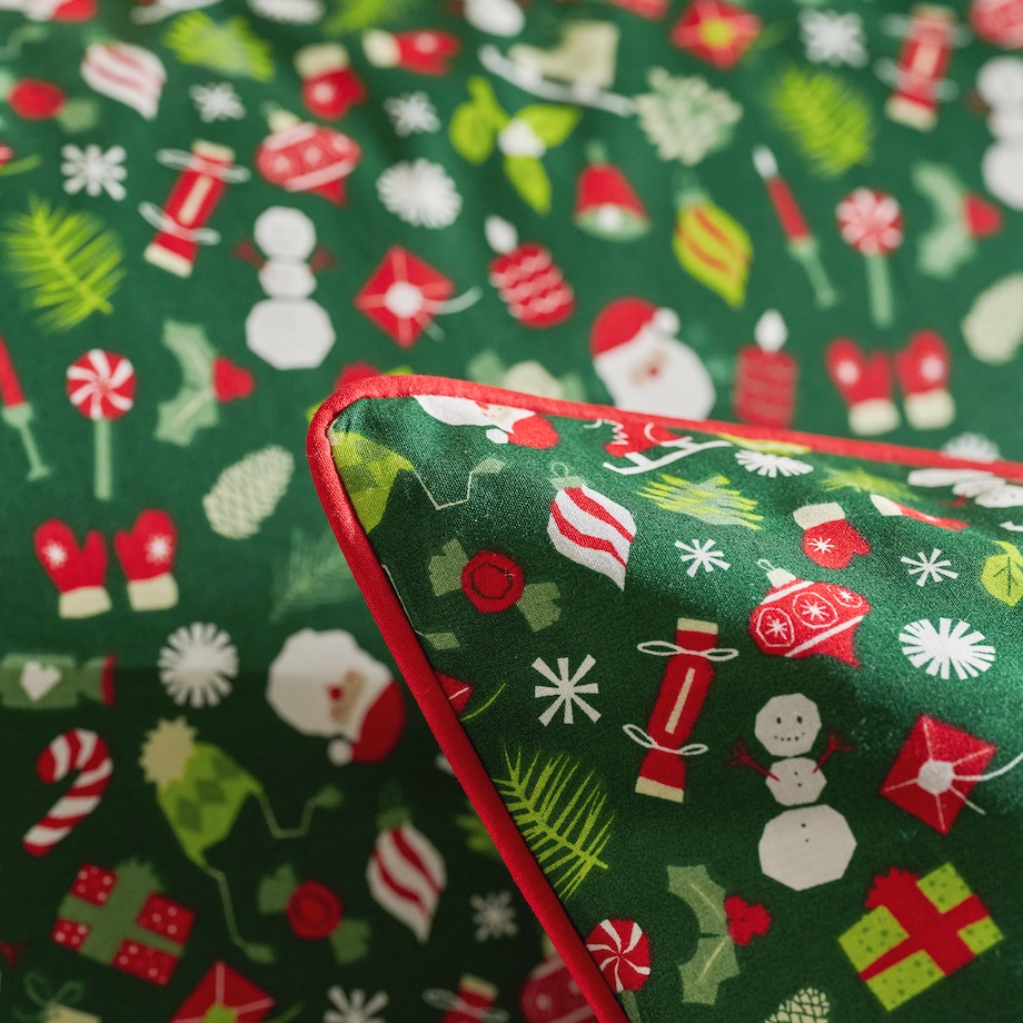 Pościel bawełniana z lamówką Festio 160x200 cm z motywem mikołaja