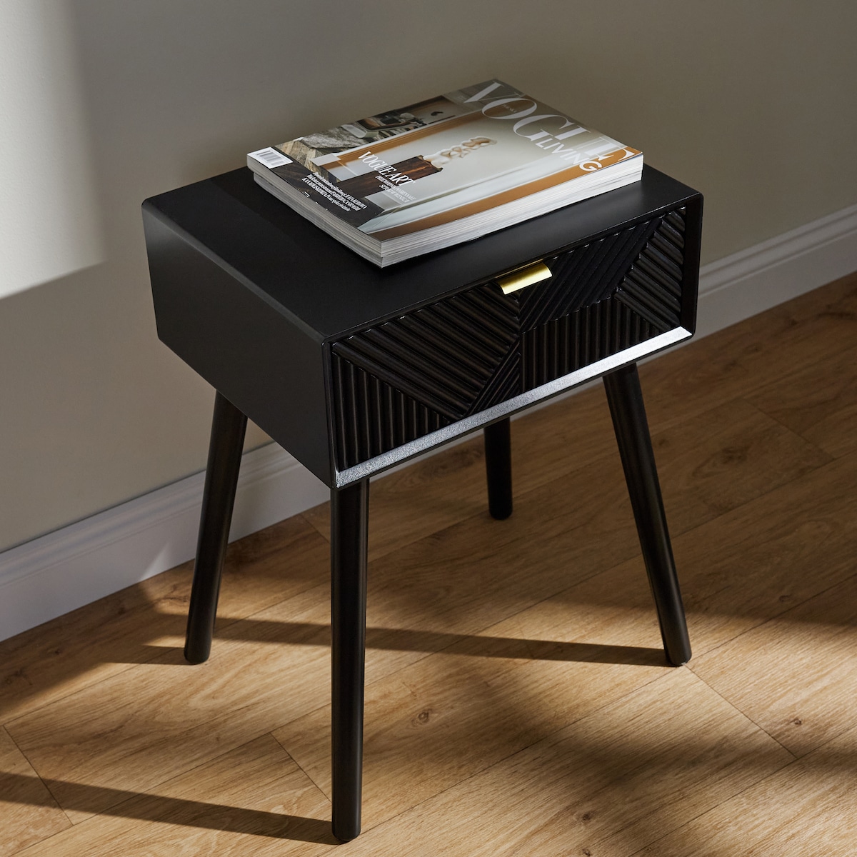 Ryflowana szafka nocna indygo