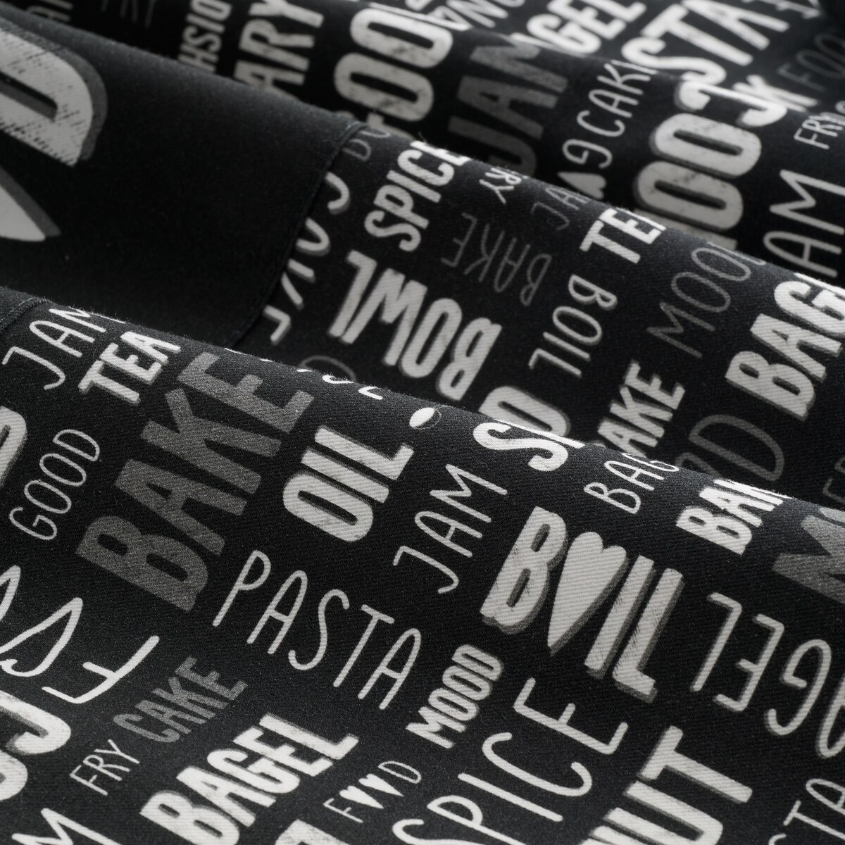 Fartuch Zifero 70x85 cm z motywem napisów