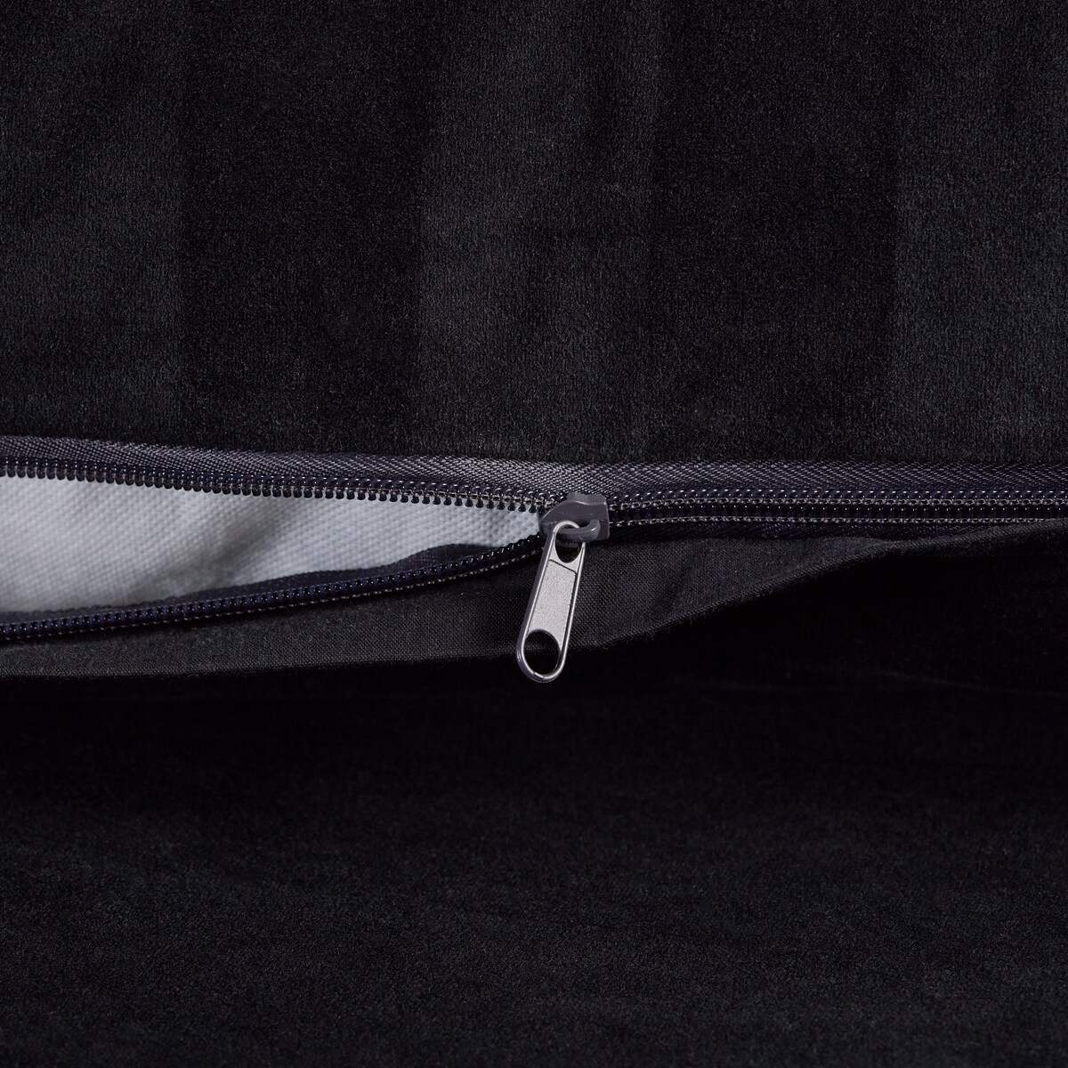 Pościel Welwetowa Zebo 160x200 cm z motywem geometrycznym