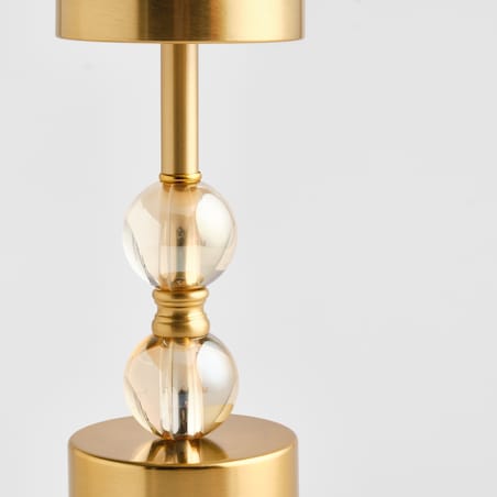 Świecznik Misha z motywem geometrycznym