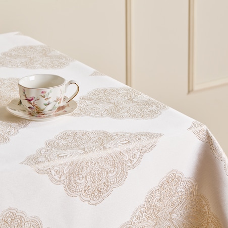 Obrus Żakardowy Hiren 148x300 cm z motywem arabeski