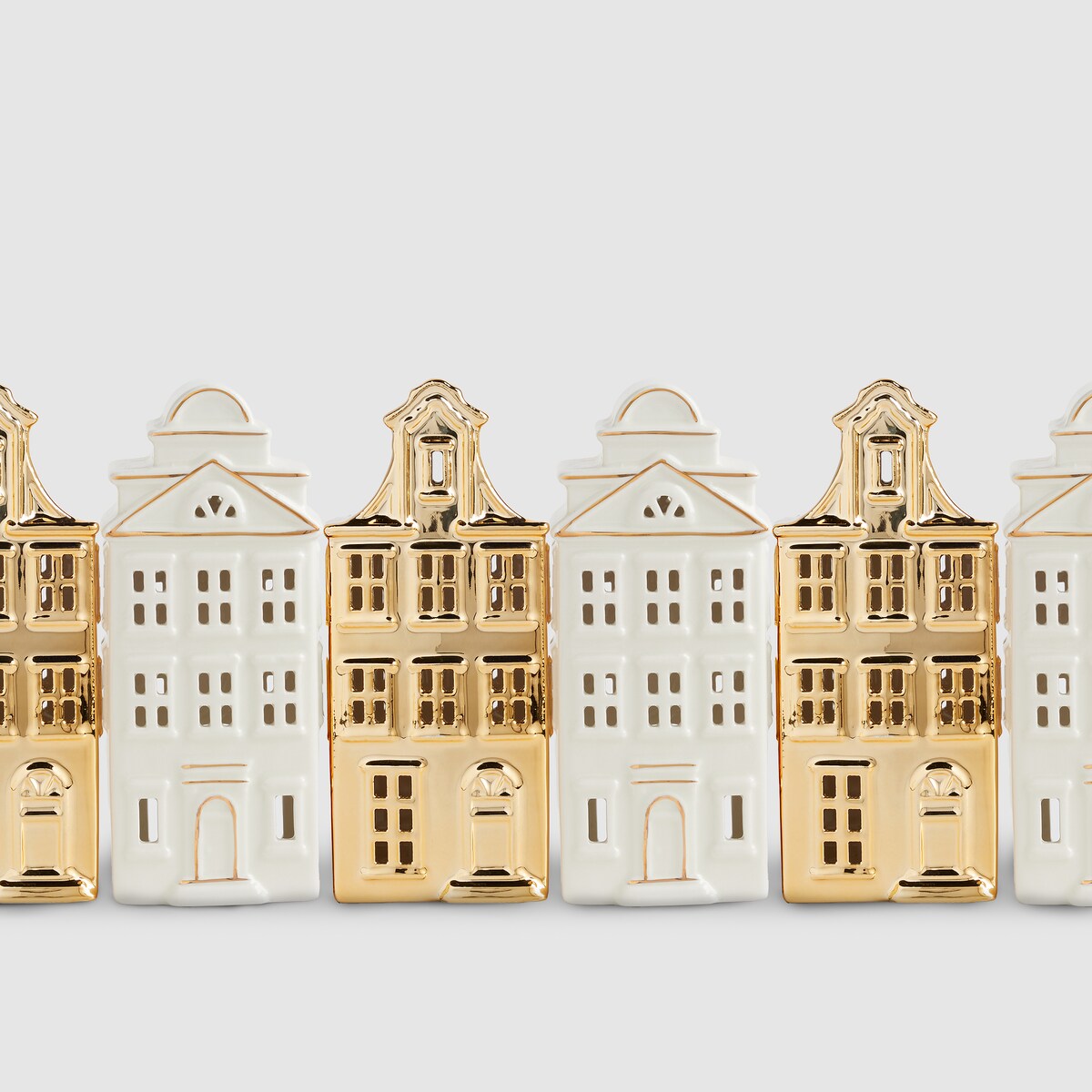 Świecznik Karat z motywem domku