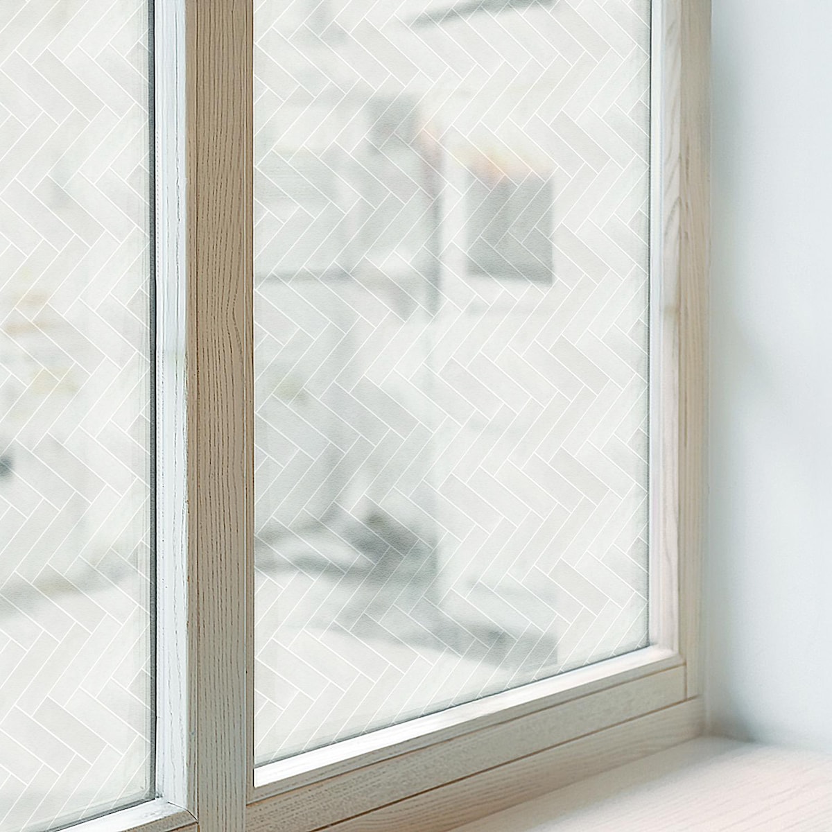 Okleina na szybę chroniąca prywatność - Subtelny wzór jodełki szarego odcienia