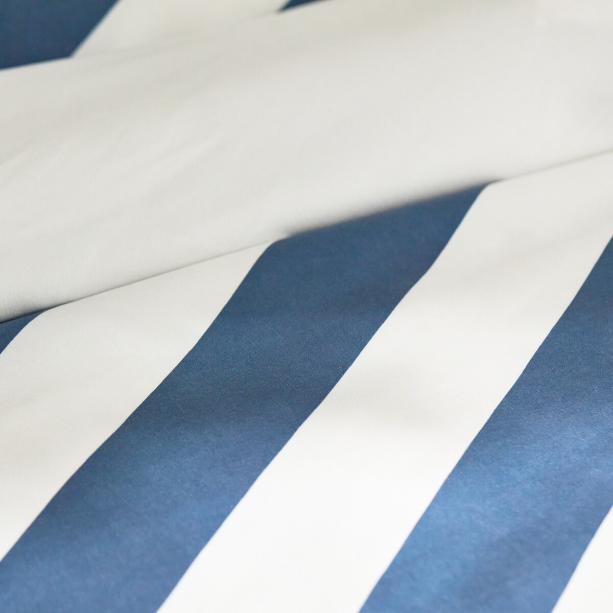 Pościel z mikrofibry z lamówką Pasiu 200x220 cm w paski